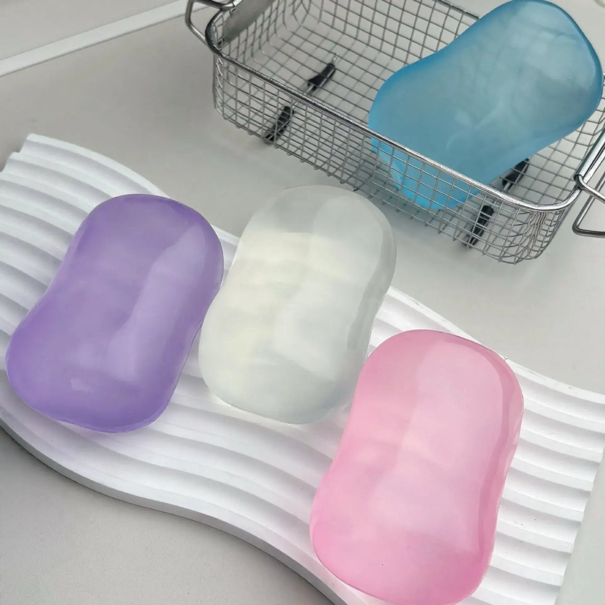 Moldable Transparent Soap Squishy Toy – Shape-Holding Stress: Random