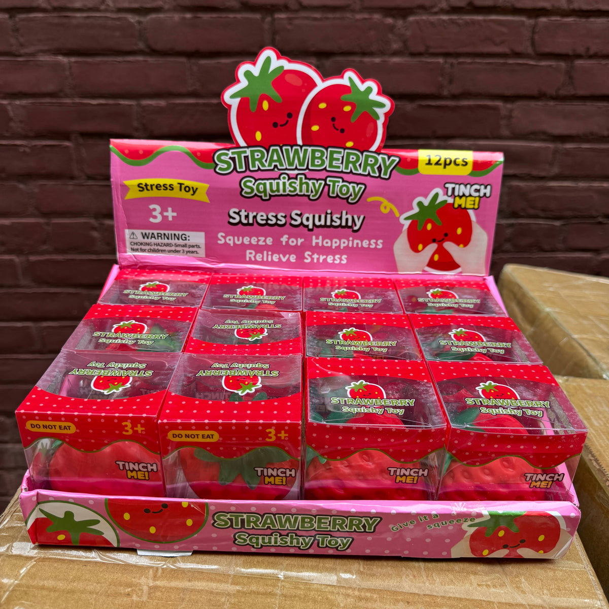 Crackling Crunchy Strawberry Squishy