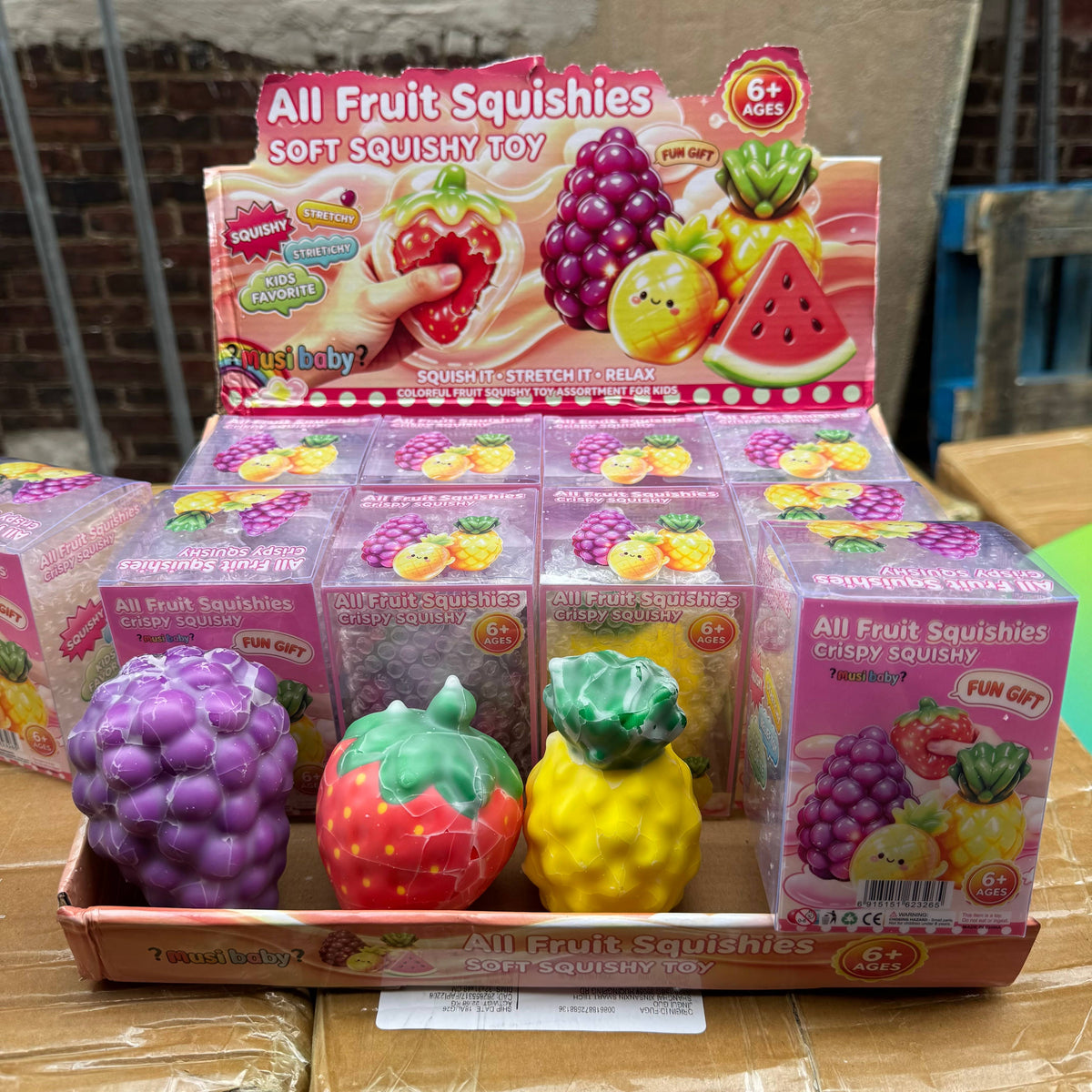 Crispy Crackling Assorted Foam Fruit Squishy
